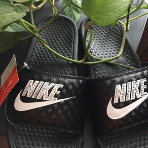 Black Nike Slides